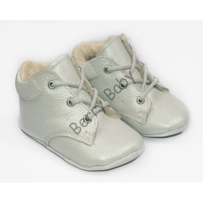 Baby Leather Shoes: Pearl  (with shoelace) Size 19